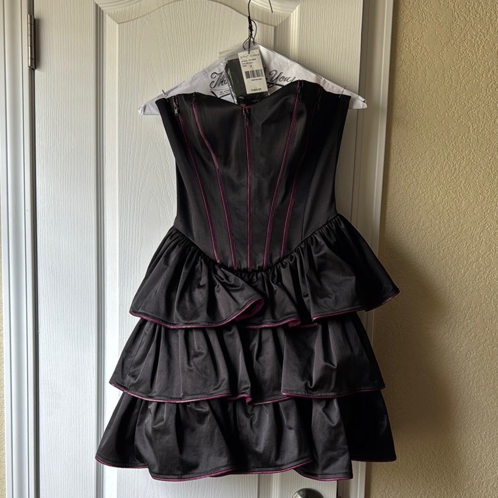 Elegant Black Strapless Dress with Pink Accents AND HOT PINK ZIPPER ACCENTS